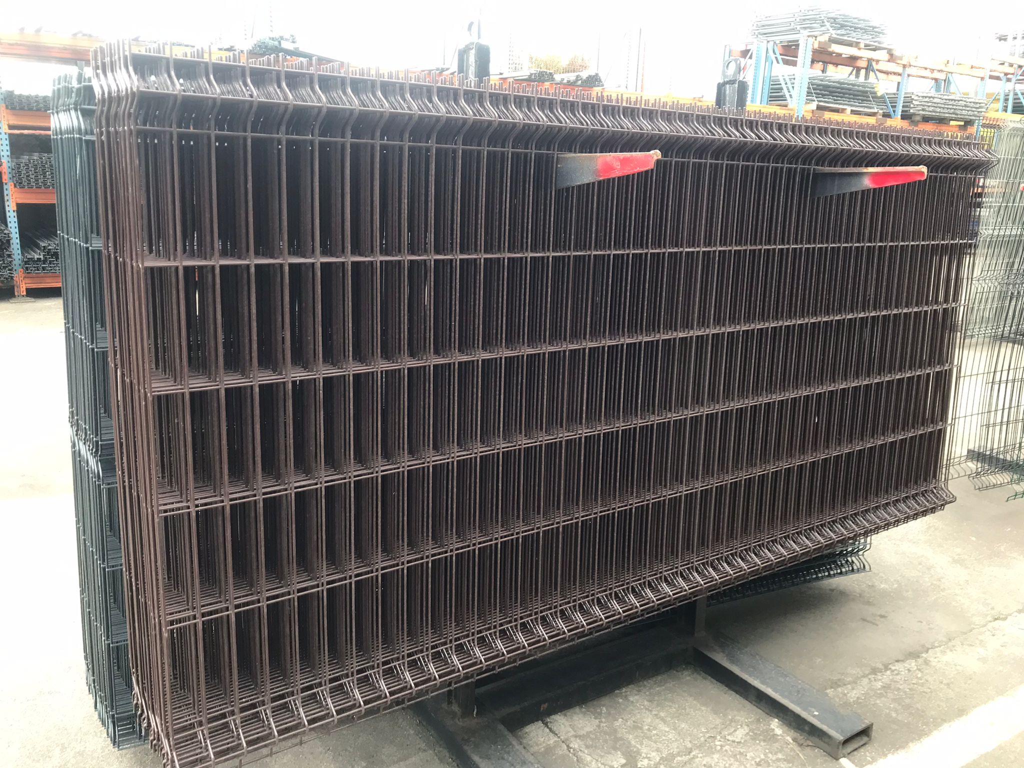 001211211225  PANEL 2ª FUERTE 1225X2500 MARRON RAL 8017