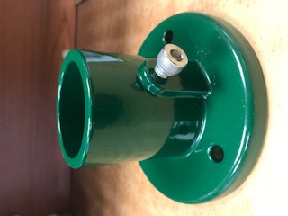 102121100007  ACCESORIO: BASE POSTE Ø 48 MM METALICA VERDE RAL 6005
